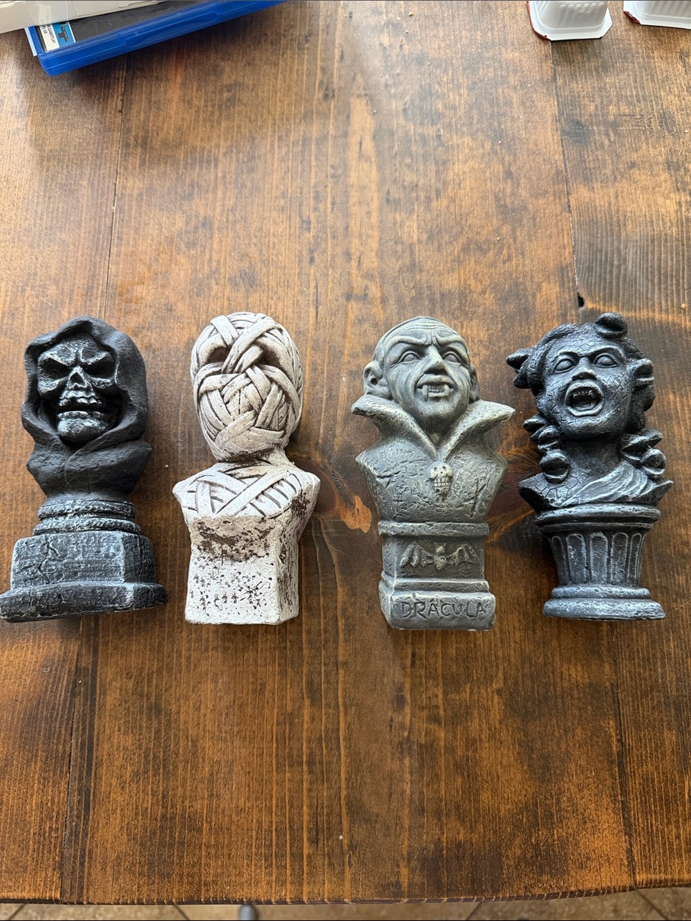 Halloween Monster Bust Figurines Set of 4 Dracula Mummy Medusa Skull